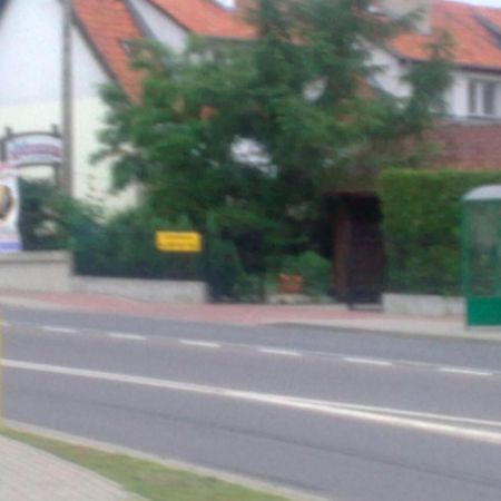 Apartamenty, Pokoje, Noclegi Pracownicze " Skarpa" Wilkasy Bagian luar foto