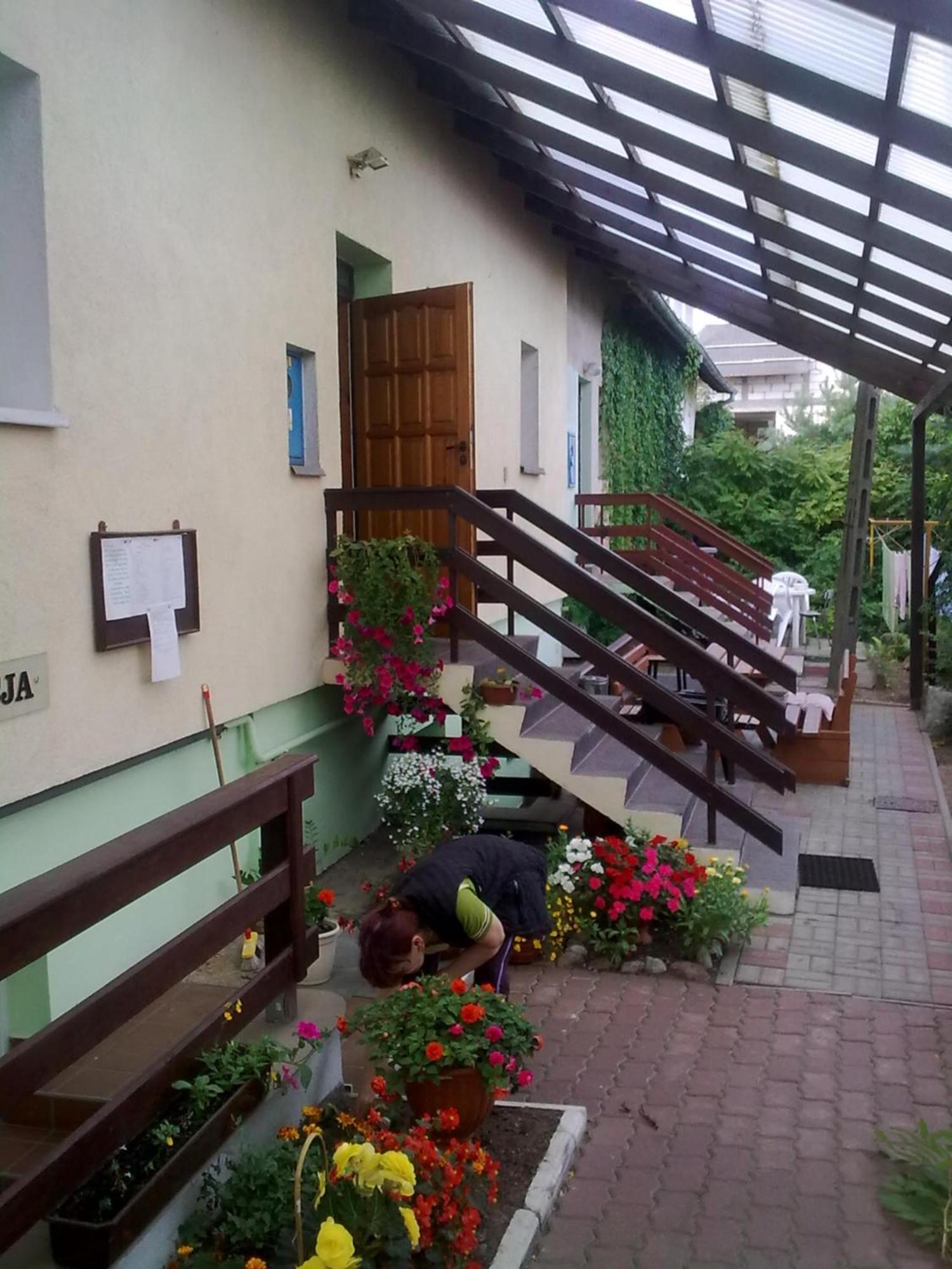 Apartamenty, Pokoje, Noclegi Pracownicze " Skarpa" Wilkasy Bagian luar foto