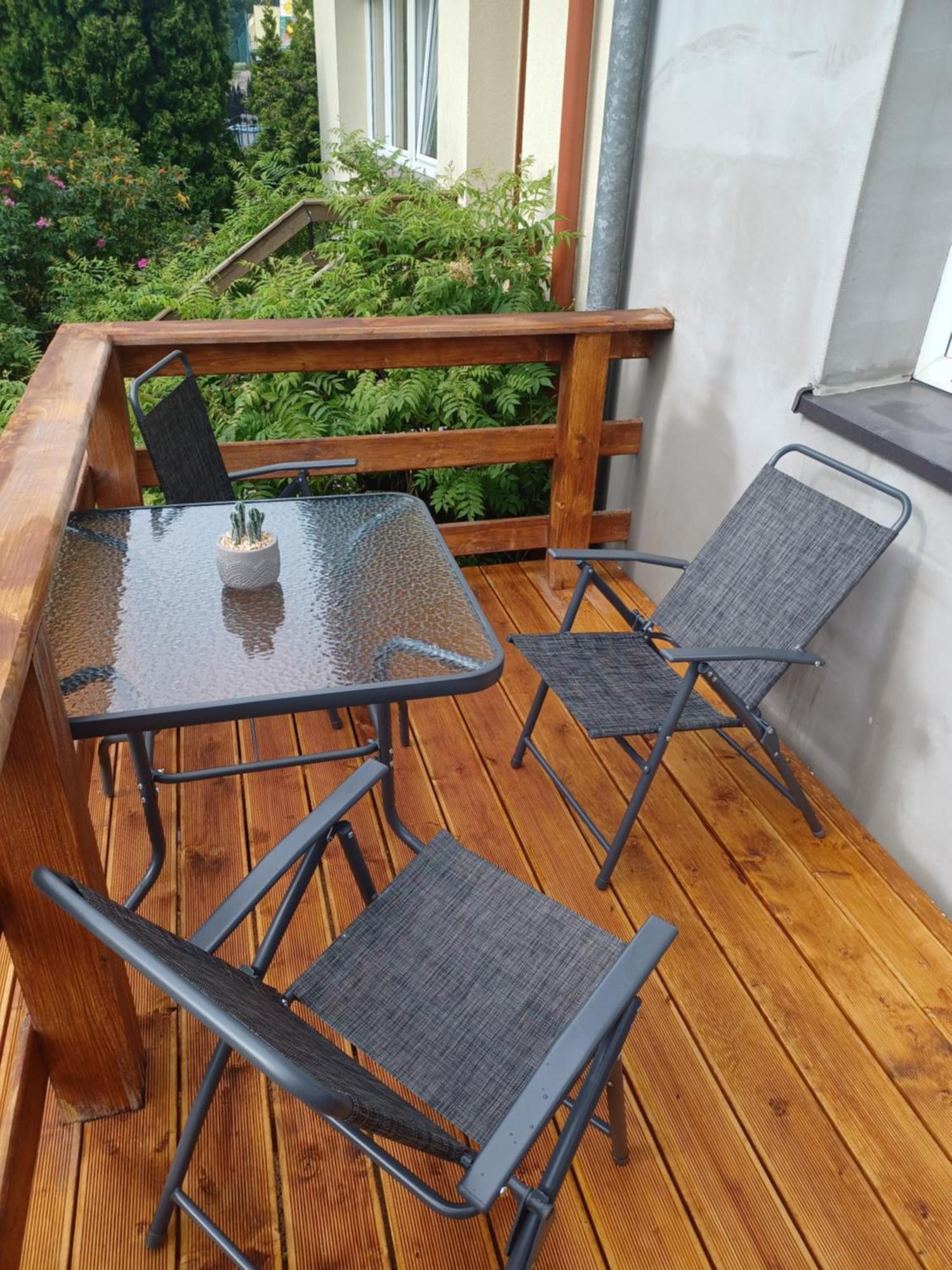 Apartamenty, Pokoje, Noclegi Pracownicze " Skarpa" Wilkasy Bagian luar foto